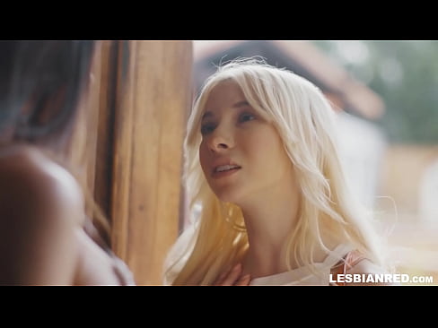 ❤️ Dekle pride domov čez nekaj mesecev in na koncu poje pičko svoje mačehe Porno pri nas sl.hentaisaturn.ru ❌❤